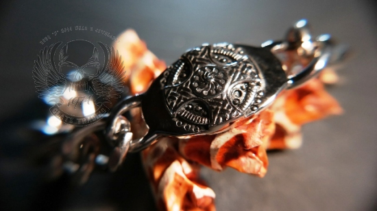 Armband aus Edelstahl