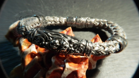 Armband aus Edelstahl