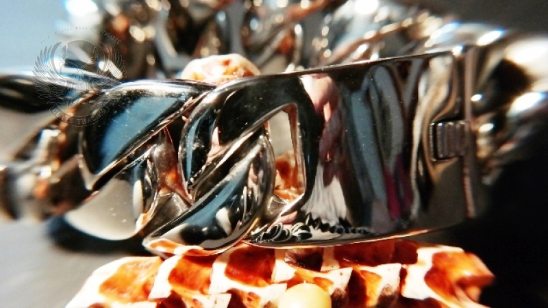 Armband aus Edelstahl