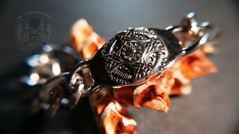 Armband aus Edelstahl