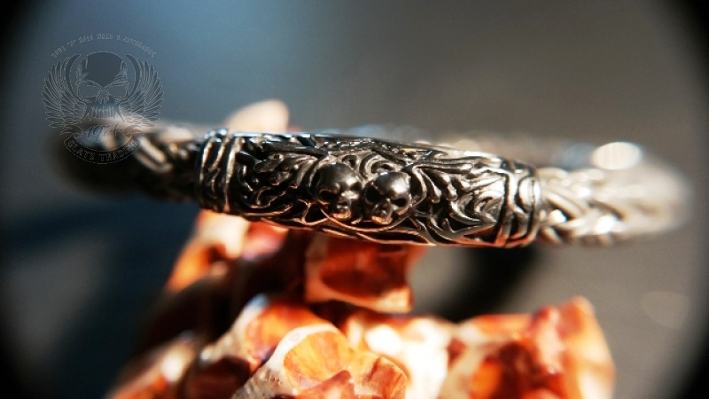 Armband aus Edelstahl